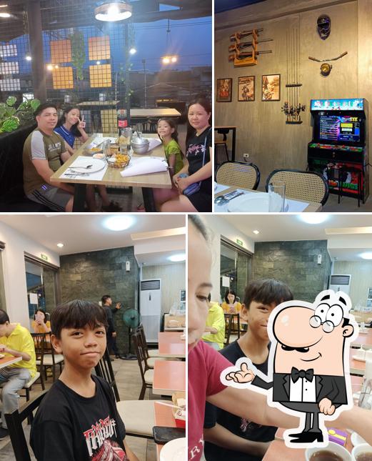 The Hungry Games — friends dining
